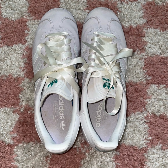 Adidas Gazelle light purple/white trainers sneakers with ribbon laces 8.5 - Picture 5 of 7
